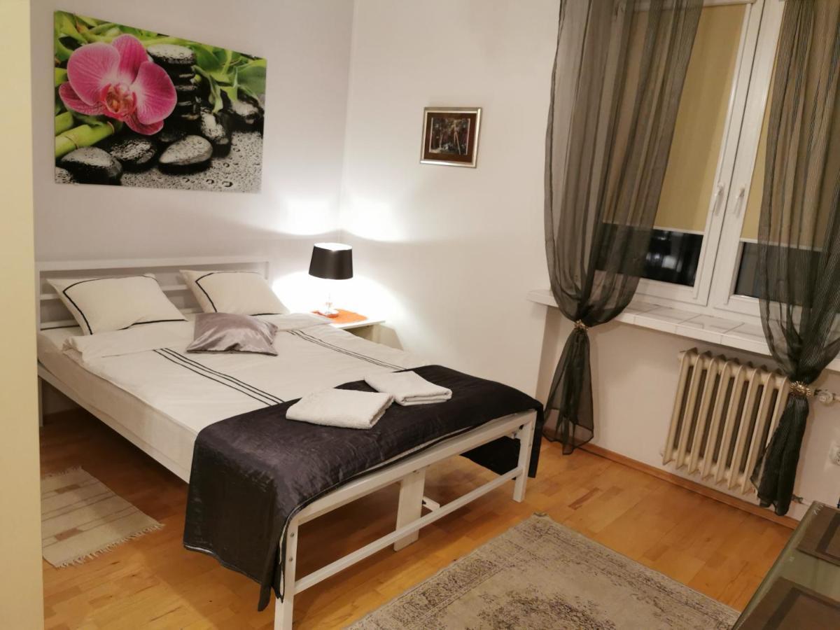 Klimatyczna Kawalerka W Centrum Warszawy Varsovie Extérieur photo