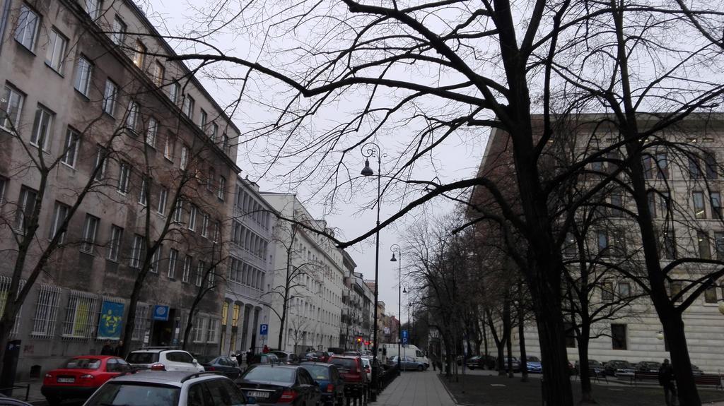 Klimatyczna Kawalerka W Centrum Warszawy Varsovie Extérieur photo